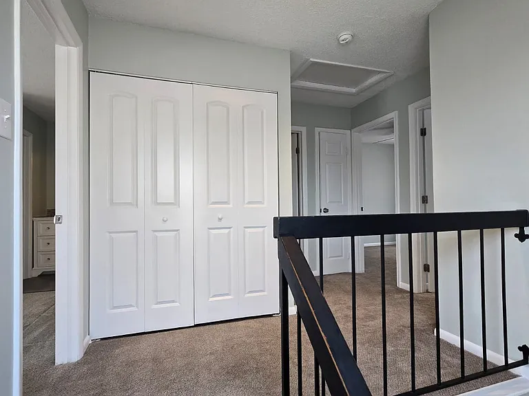 696 Governors Way — Photo 7