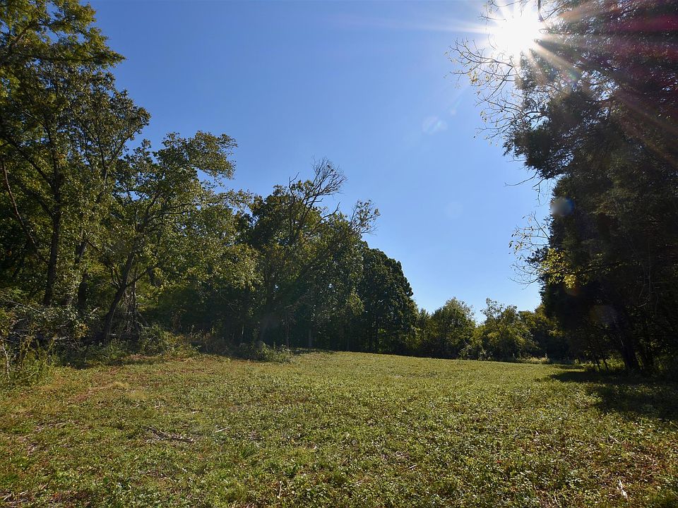 1st image of 5095 Central Pike