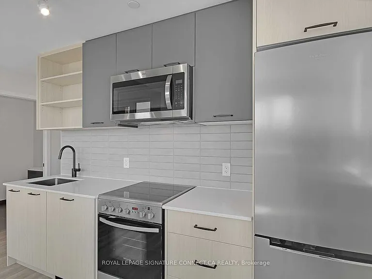 2300 Saint Clair Ave W #309 — Photo 5