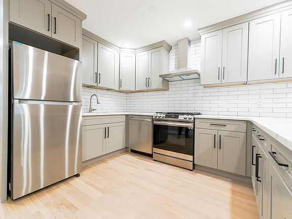 4th image of 526 Court St #3A