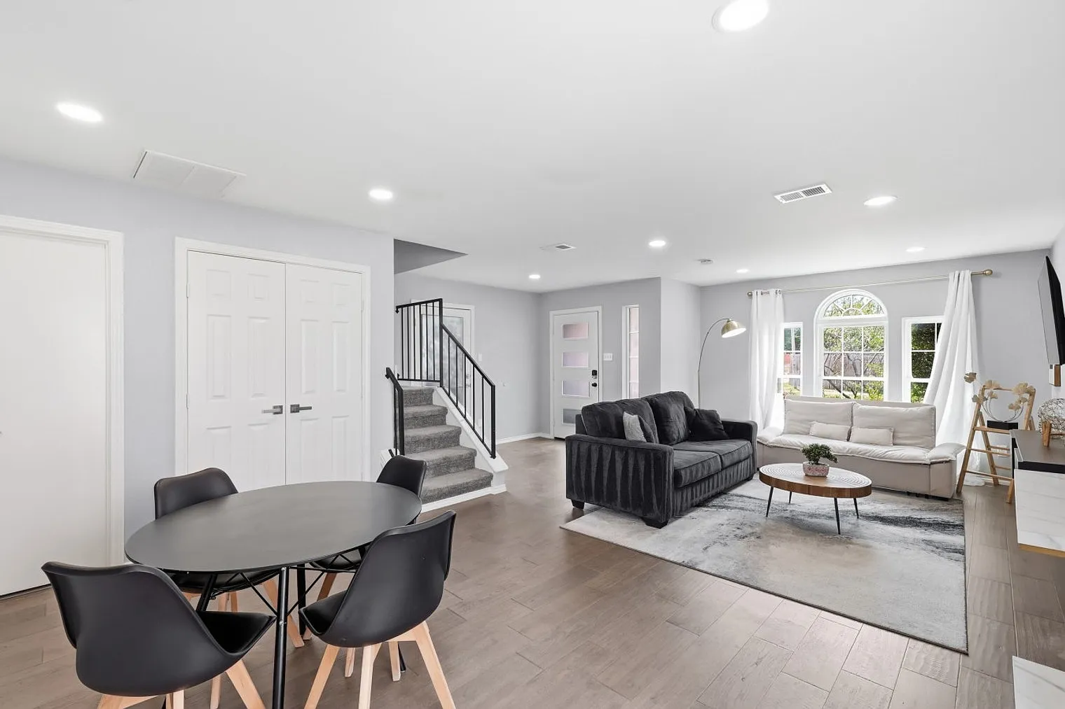 3 bed, 2.0 bath, $4,204 — Photo 1