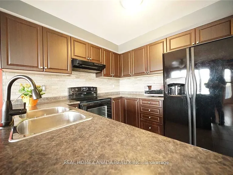 620 Ferguson Dr #66 — Photo 11