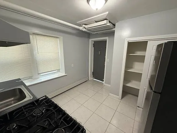 1 Cliff St #1 — Photo 1