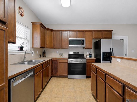 4th image of 26526 Acadia Ct