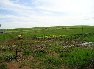 19285 Glenn Rd #C, Corning, CA 96021