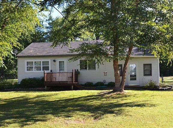 2nd image of 4423 Logan Ln