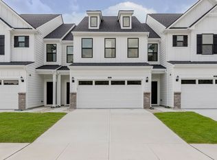 9741 Oleander Dr, Fishers, IN 46250