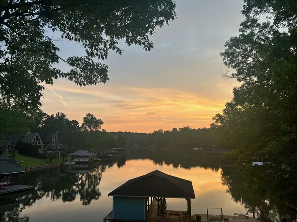 472 Lee Road 462, Valley, AL 36854