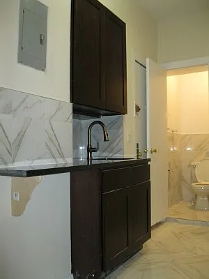 Rented by Tower Brokerage | media 26