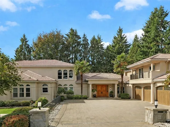 1055 91st Avenue NE, Bellevue, WA 98004