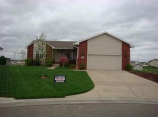 1326 N Aksarben Ct, Wichita, KS 67235