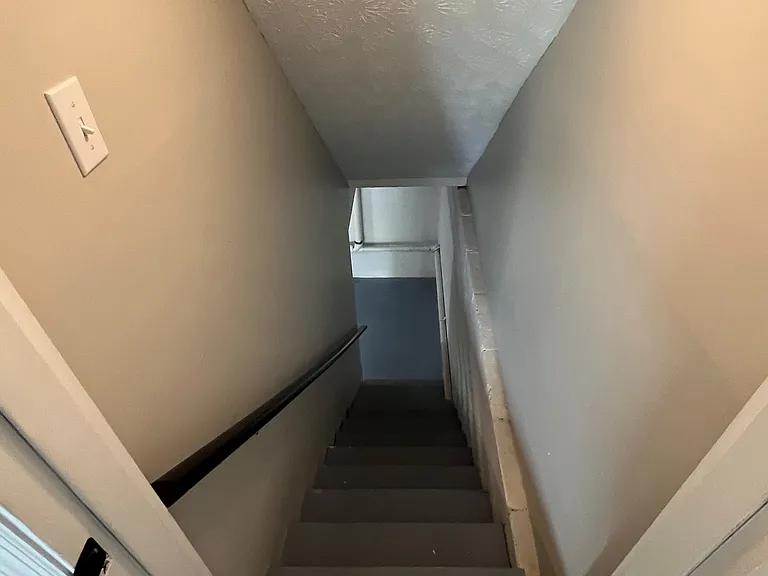 112 Lakeview Dr — Photo 24