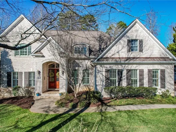 923 Golf House Rd W, Whitsett, NC 27377