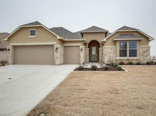 10021 Crestview Dr, Denton, TX 76207