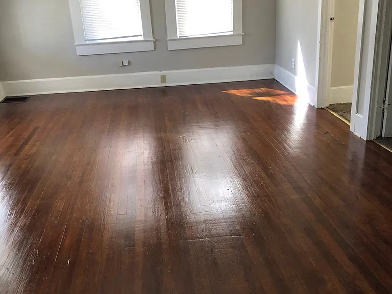 4813 N Main St #A — Photo 2