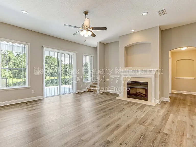 2436 Bonnie Lakes Dr — Photo 30