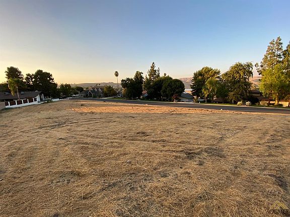 4th image of 12601 Cattle King Dr