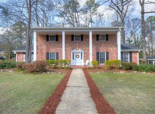 1211 Old Mill Rd, Auburn, AL 36830