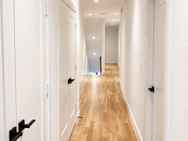3529 Asbury St — Photo 12