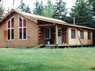 71 Old County Rd, Brooklin, ME 04616