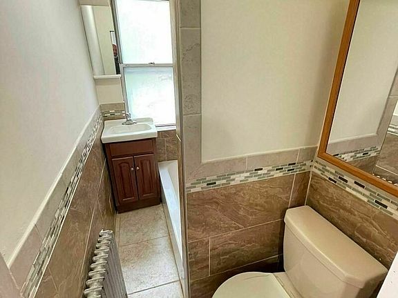 5th image of 339 18th St #3R