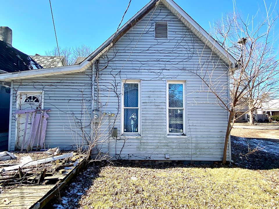 1st image of 705 N 13th 1/2 St