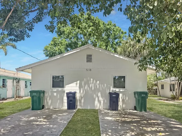 518 12th St W #A, Palmetto, FL 34221