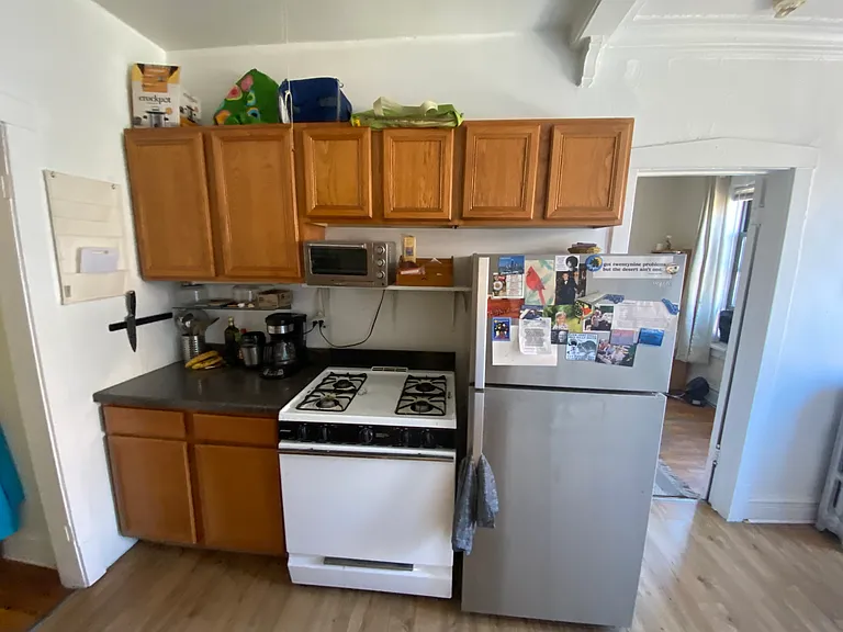 1471 W Carmen Ave #3S — Photo 5