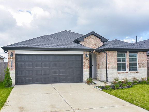 2nd image of 1035 Vista Pointe Dr
