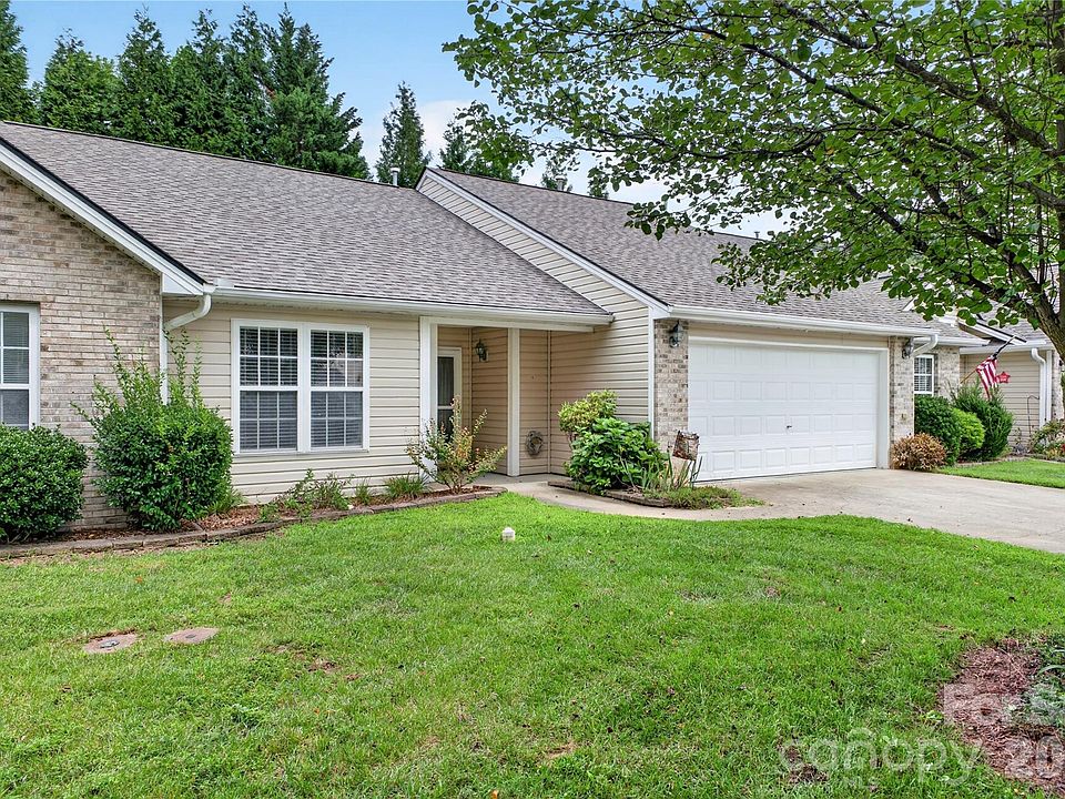 1st image of 123 Lanceford Cir