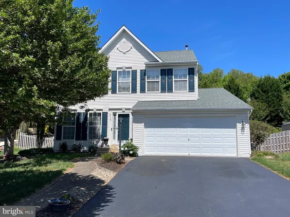 3726 Katie Pl, Triangle, VA 22172