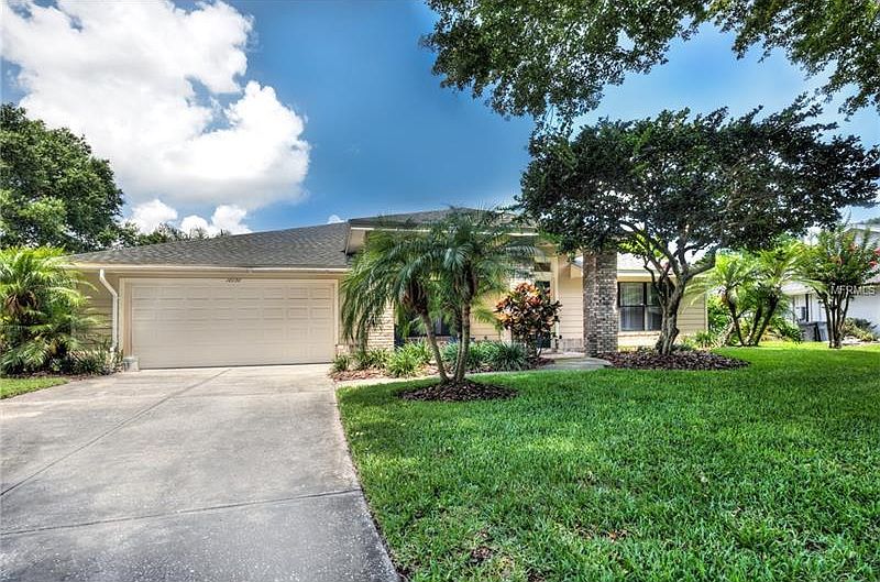 1st image of 10136 Holcomb Ct