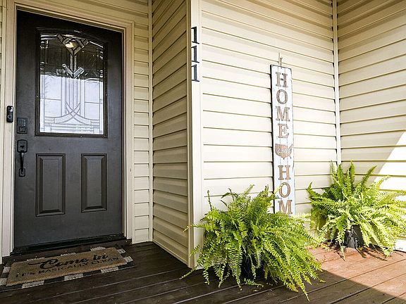 4th image of 111 Hall Norwood Rd SE