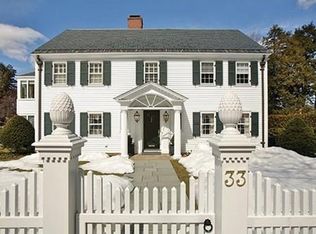 33 Fairway Rd, Brookline, MA 02467