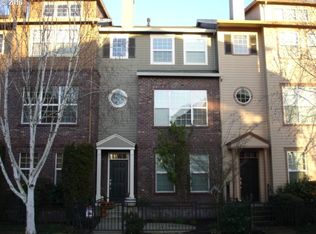 812 NE Rothbury Ave, Hillsboro, OR 97124