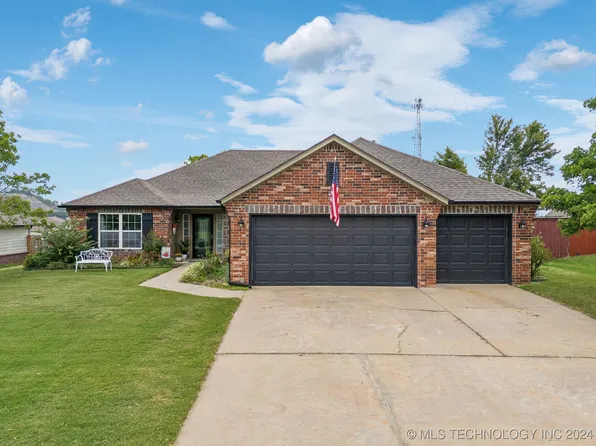 19401 Stoney Dr, Catoosa, OK 74015