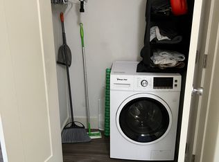 9644 SW 48th Ave UNIT B, Portland, OR 97219