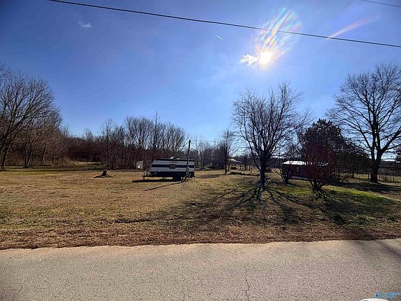 4th image of 1989 Rock Hill Rd