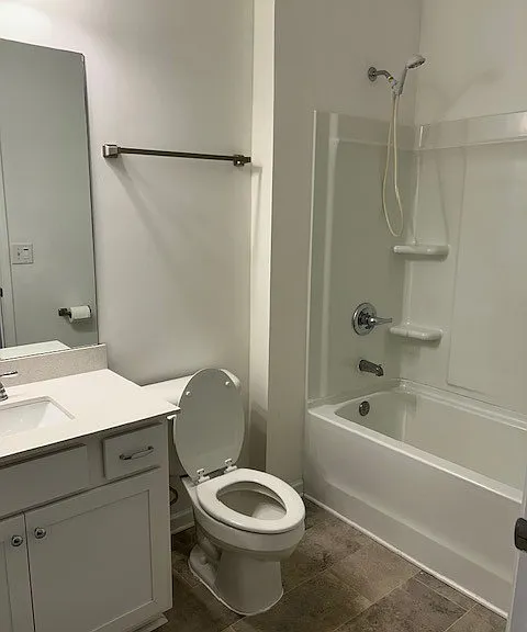 923 Millstream Dr — Photo 15