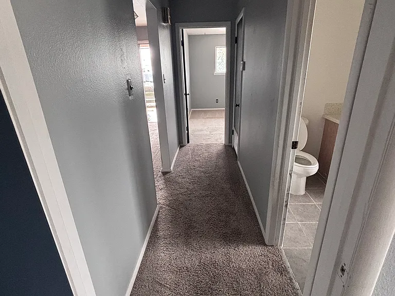344 Phillips Dr — Photo 25