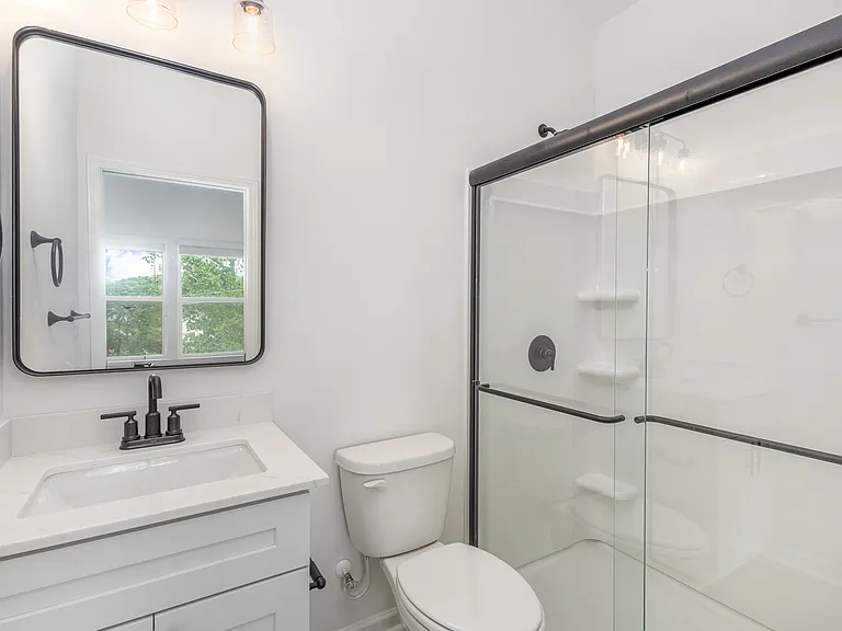 1205 Lomax Ave — Photo 28