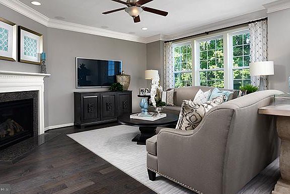 3rd image of 2947 Rolling Manor Way