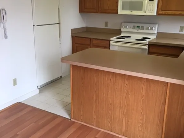 9207 Westview Rd, Wilmington, DE 19802