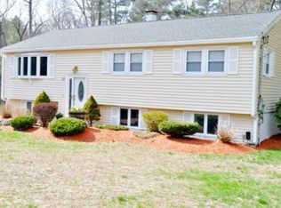 23 Green Acre Dr, Billerica, MA 01821