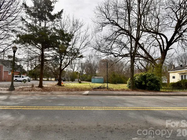 20724 Catawba Ave #11, Cornelius, NC 28031