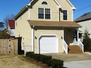 621 Maryland Ave, Virginia Beach, VA 23451
