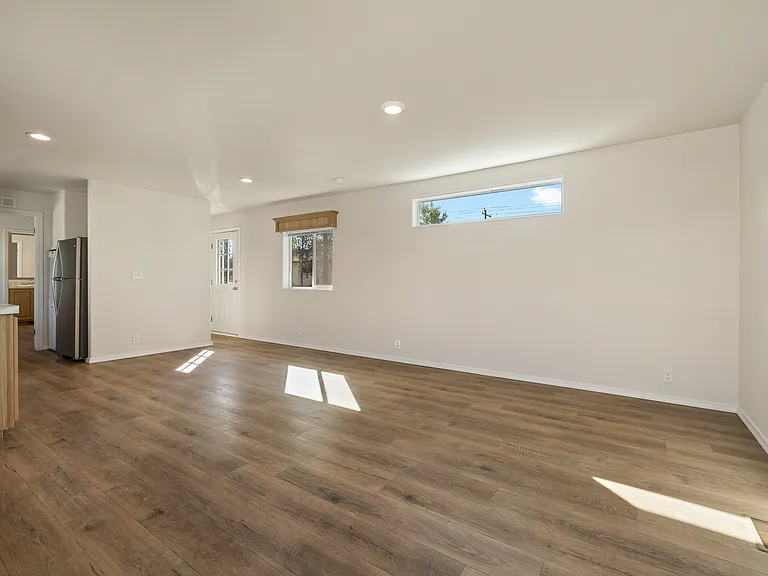 Pics of similar unit, paint/appliances/flooring may be slightly different.