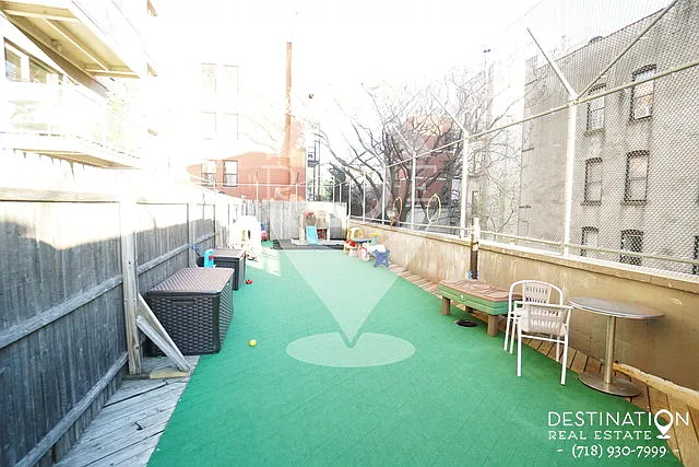 639 4th Ave #8D — Photo 9
