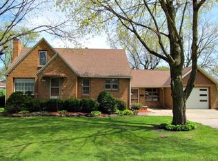 1101 Arthur St, Streator, IL 61364
