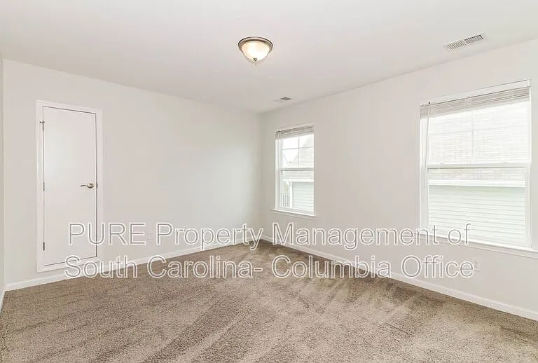 1315 Montford Dr — Photo 10